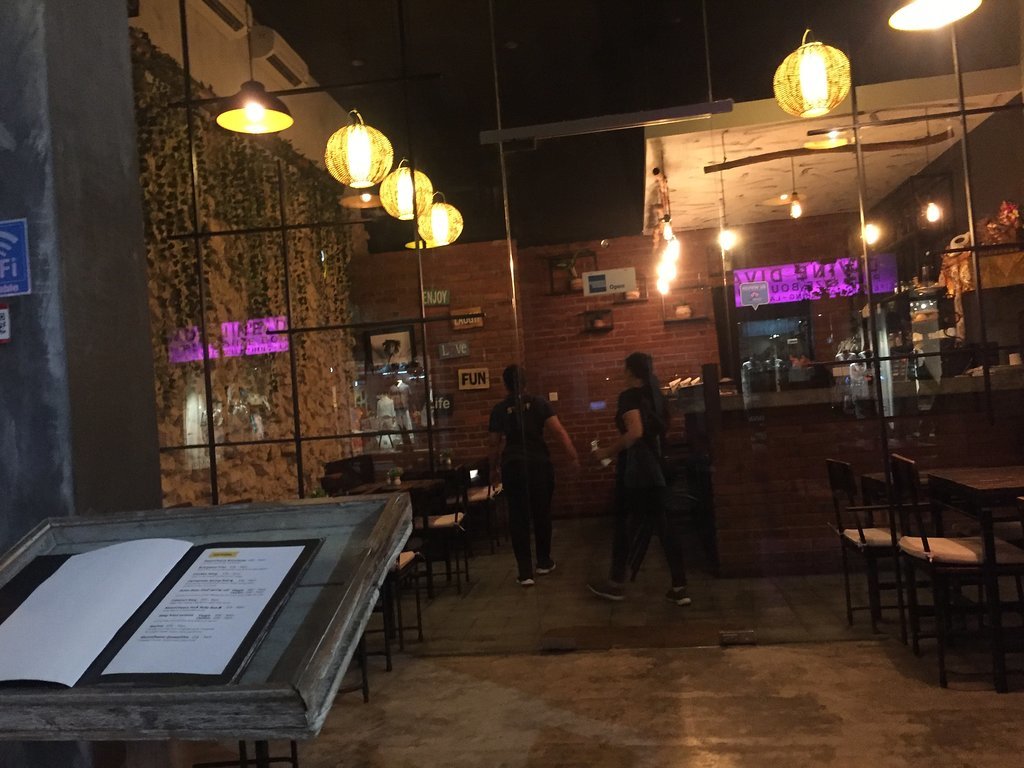 Mooncheese Warung Seminyak